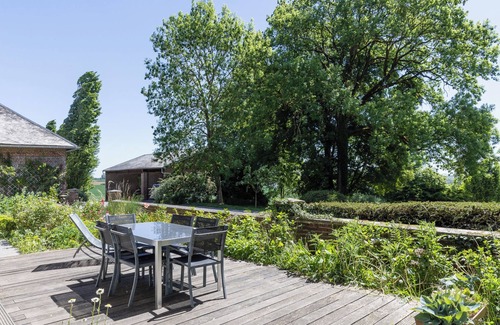 Nauroy House | Charming country house 300m² 3 stars - 1400 m² park - games room