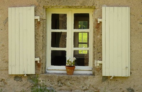 Trateau Cottage | Charming country house with garden and pets allowed