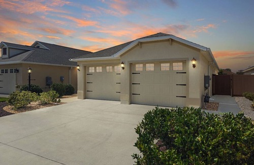 Wildwood House | Charming Courtyard Villa - In The Villages