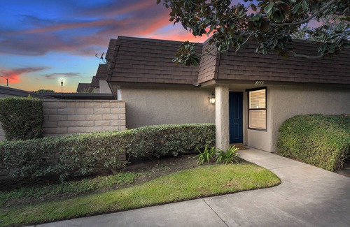 Stanton House | Charming Cozy Retreat 3bedroom and 2bath home in Tranquil Neighborhood Stanton