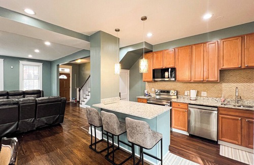Brightwood House | Charming DC Retreat – Steps from Metro & Downtown