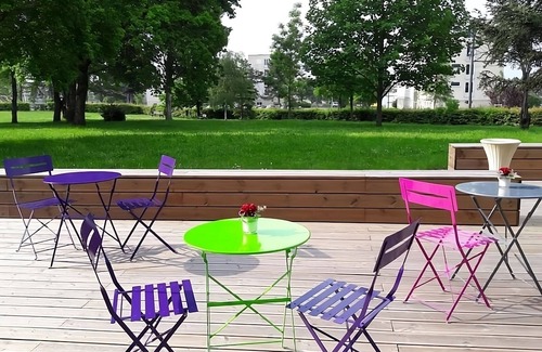 Dijon Hotel | Charming Dijon Studio Supérieur | Garden, Free Parking & Easy City Access!