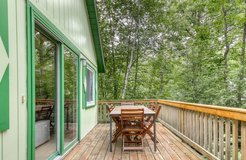 Wolfeboro House | Charming Dog-Friendly Cottage w/Gas Grill, Free WiFi, Private Washer/Dryer