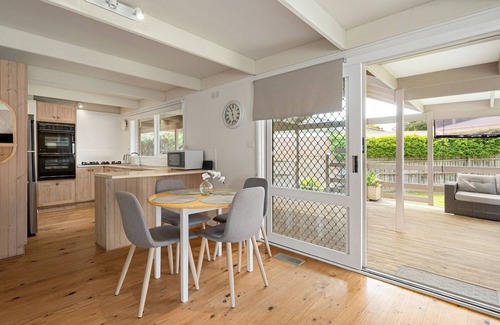 Dromana House | Charming Dromana Cottage