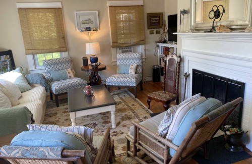 Westerly House | Charming Dunn’s Corners Westerly Cape