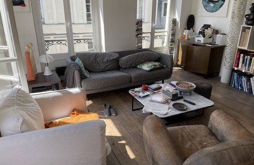 Quartier Sainte-Avoye Apartment | Charming duplex apartment in sunny Marais district