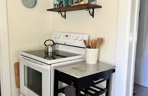 East Jordan House | Charming East Jordan home 15 min to Boyne & Charlevoix! Visiting nurses discount