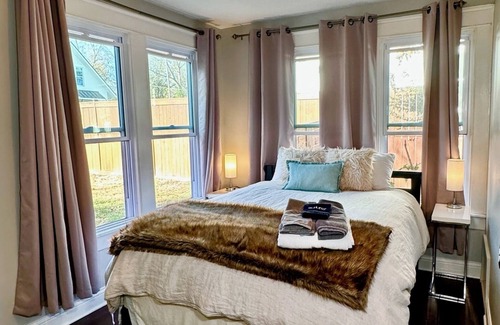 Eastwood Other | Charming East Nashville 3BR - Walk to Dining, Music & Bars