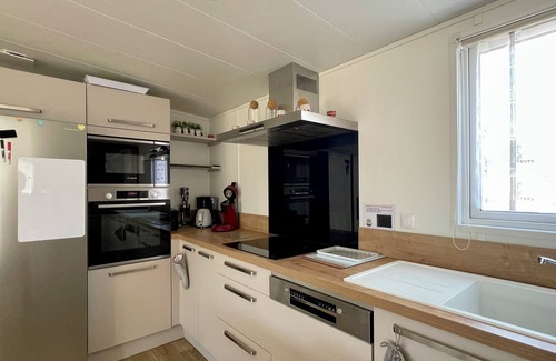 Les Mathes House | Charming ecolodge with heated pool all year round