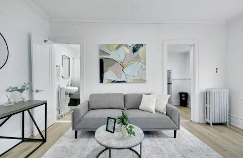 Downtown Rochester Apartment | Charming & Elegant 1bd1bth I Rochester