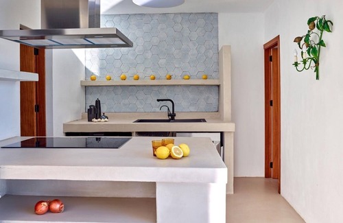 Santa Eulalia del Rio Villa | Charming elegant villa right on the sea