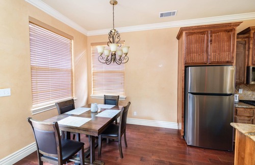 Fair Oaks House | Charming European Style Home in Historic Fair Oaks- Near Bridge and River access