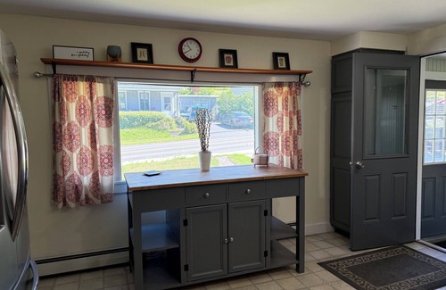 Montpelier House | Charming, family-friendly 3-bedroom house in the smallest Capitol City.