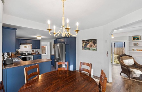 Sleeping Giant Estates House | Charming family retreat in Livingston