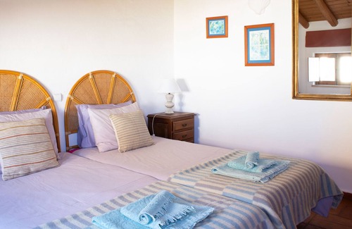 Bensafrim Other | Charming farmhouse in Portuguese countryside