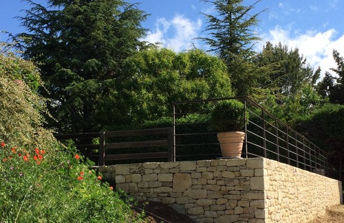 Saignon Villa | Charming farmhouse with stunning views on the Luberon mountains