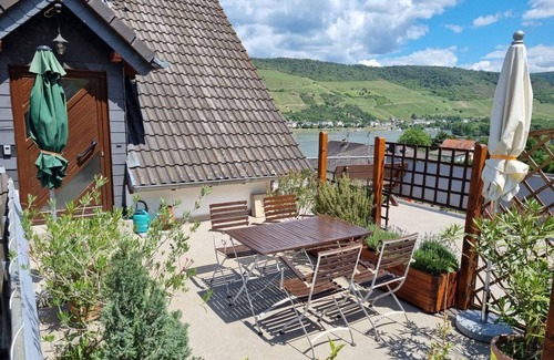 Mainz-Bingen Apartment | Charming flat in Rheindiebach.