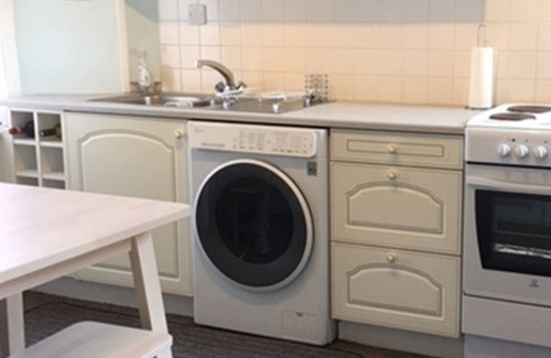 Anstruther Apartment | Charming Flat with Harbor View in Picturesque Fishing Village.