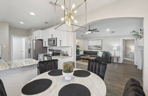 Flower Mound House | Charming Flower Mound Escape near DFW Airport and Legoland