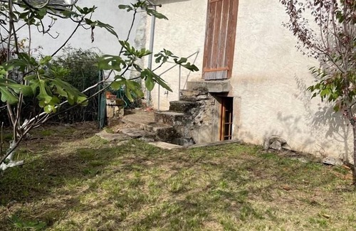 Argentat House | Charming fisherman’s cottage in the heart of beautiful Argentat sur Dordogne