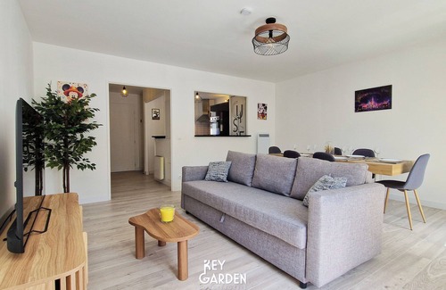 Bailly-Romainvilliers House | Charming house for 10 near Disneyland Paris and Val d’Europe.