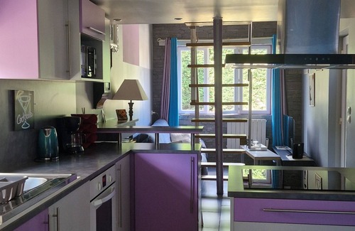 Honguemare-Guenouville House | Charming 1-bedroom house in beautiful Honguemare-Guenouville with AC