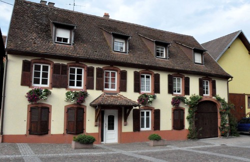 Neuwiller-les-Saverne Apartment | Charming spacious apartment for 4 people