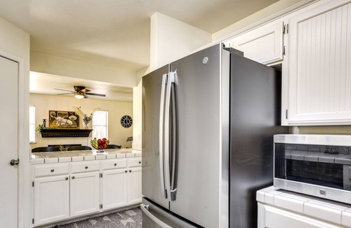 Fresno House | Charming Fresno Vacation Rental w/ Private Yard