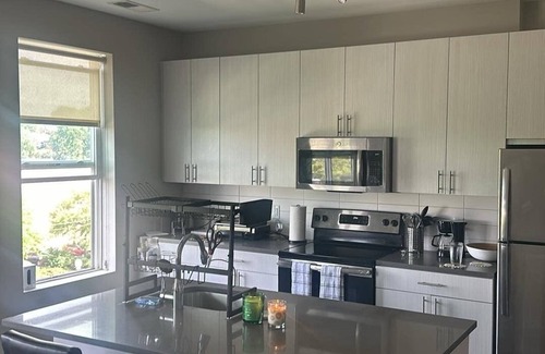Chillum Apartment | Charming Full Apartment in Hyattsville
