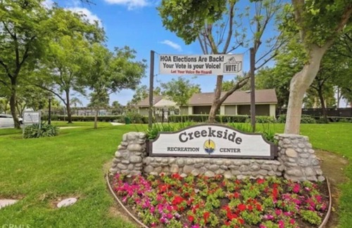 Ontario Apartment | Charming full studio in Ontario with AC