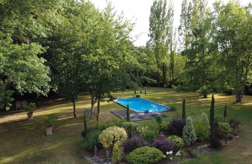 Arsague Apartment | Charming gîte "La Louve