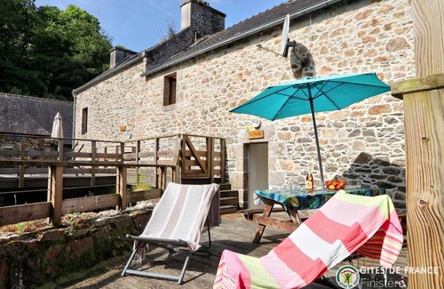 Plouguin Cottage | Charming gîte "Le moulin" in a quiet location