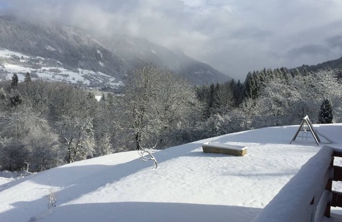 Chatillon-sur-Cluses Ski Chalet | * Charming Gite comfortable, quiet and spacious in the mountains