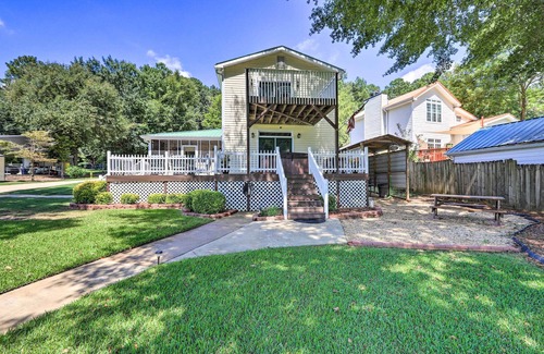 Monticello House | Charming Georgia Abode w/Hot Tub & Grill!