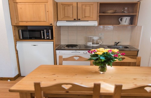 Giez Apartment | Charming Giez Apartment