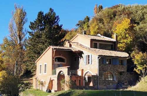 Bayons House | Charming gite at the foot of the Monges mountains. Southern Alps, 6 to 8 people