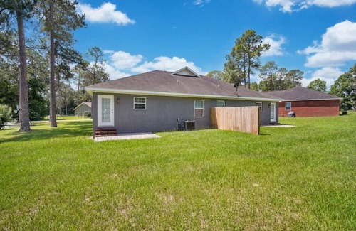 Statesboro House | Charming Gray Home- 5 mins from GSU!