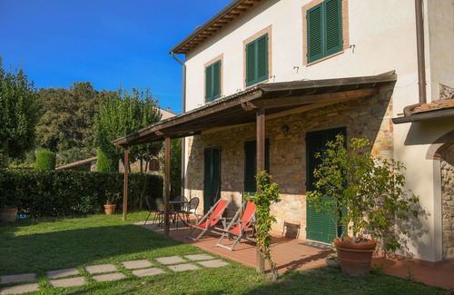 Iano Apartment | Charming ground floor apartment near San Gimignano and Volterra