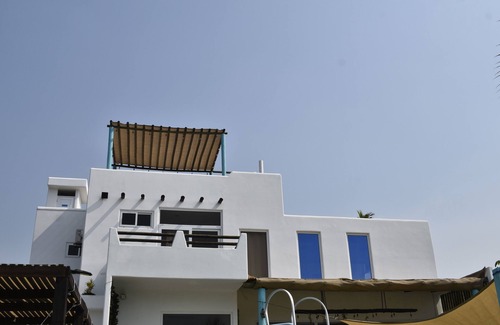 El Paredon House | Charming 4-bedroom house with AC and WiFi in beautiful El Paredón Buena Vista