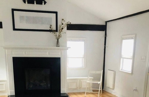Stanfordville House | Charming Guest Suite in the Hudson Valley
