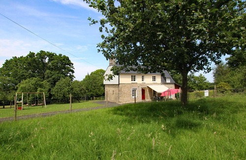 Villedieu-les-Poeles Cottage | Charming house with wifi and pets allowed in Villedieu-les-Poêles