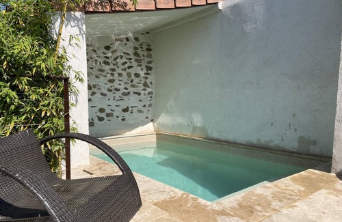 La Londe-les-Maures House | CHARMING HAMLET HOUSE FOR 8 PEOPLE 4 AIR-CONDITIONED BEDROOMS AND HEATED POOL