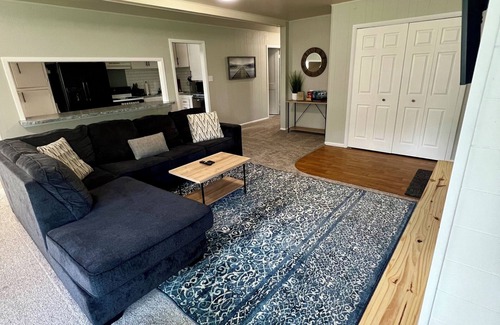 Eagle River Condo | Charming hillside duplex with plenty of space
