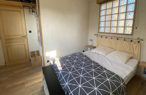 Donville-les-Bains House | Charming holiday home in a quiet location, near the coast, 2 bicycles