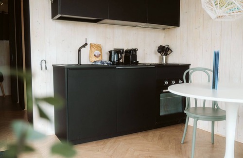 Ouddorp Ski Chalet | Charming holiday home for two