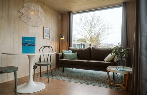 Ouddorp Ski Chalet | Charming holiday home for two