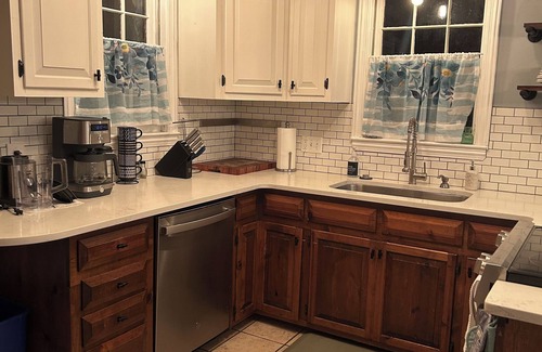Camden House | Charming home in downtown Camden