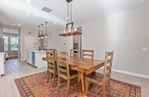 Estrella Mountain Ranch House | Charming Home in Goodyear- Firepit/BBQ/Putting
