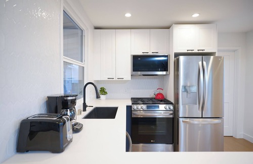 Crescenta Highlands House | Charming Home in La Crescenta