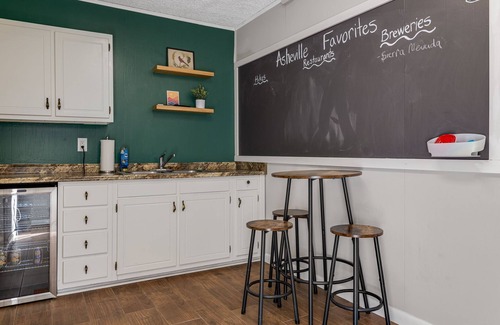 Asheville House | Charming Home in West Asheville - Hot tub/Deck/Firepit/Fenced Yard